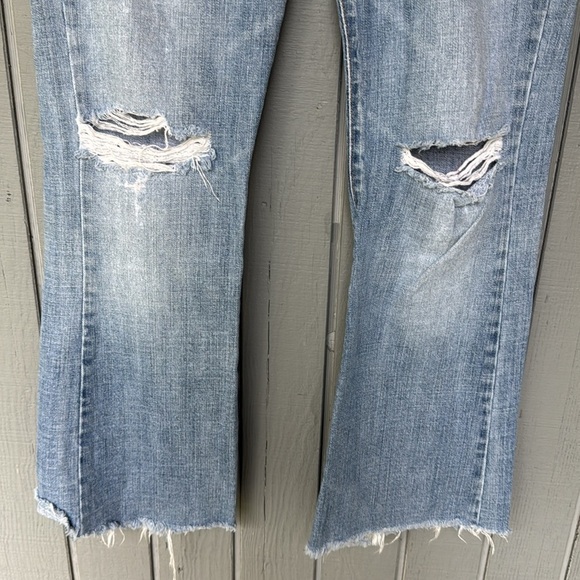 Abercrombie &Fitch Women's Blue Distressed Jeans Size 8 - Picture 6 of 11